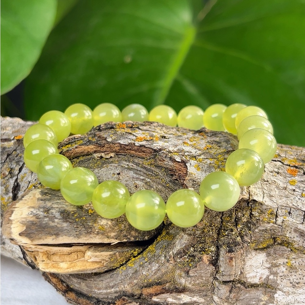 9.5mm‎ stretchable xiuyan jade bracelet
